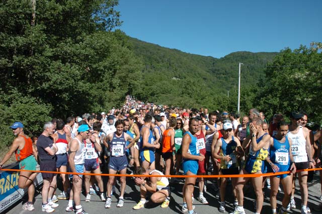 1-2006_05_28-Mezza-Maratona-Lago-di-Vico-Ronciglione- 007